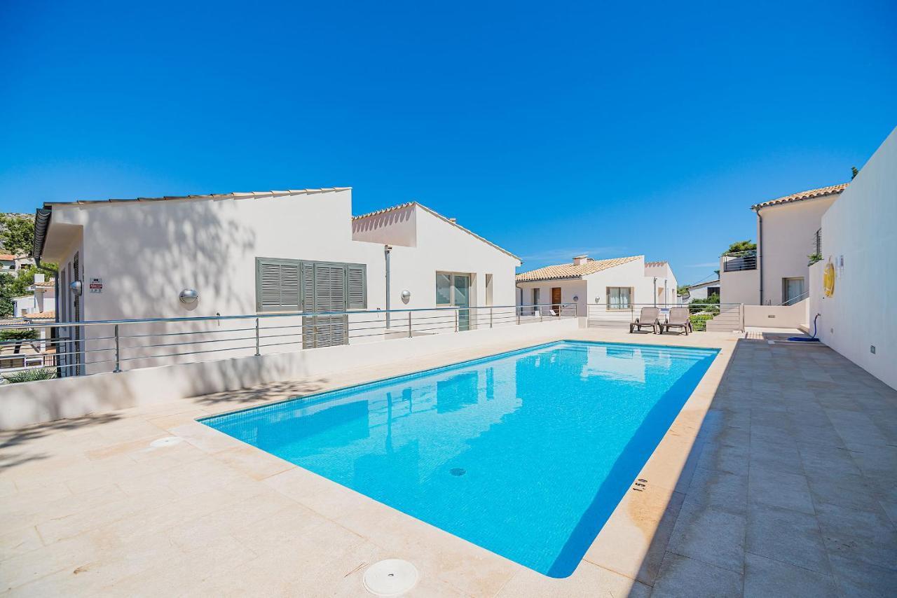 Molins 2 Vila Cala de Sant Vicenc Exterior foto